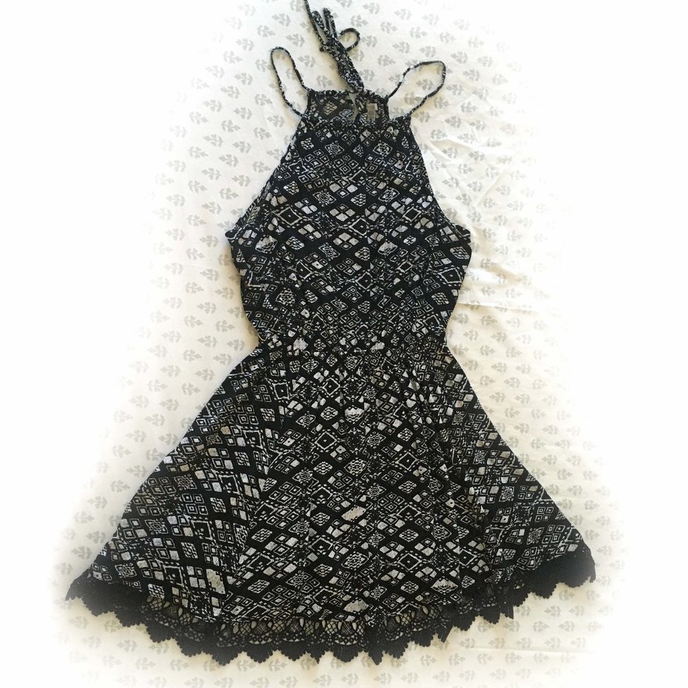 Ecoté Halter print mini dress